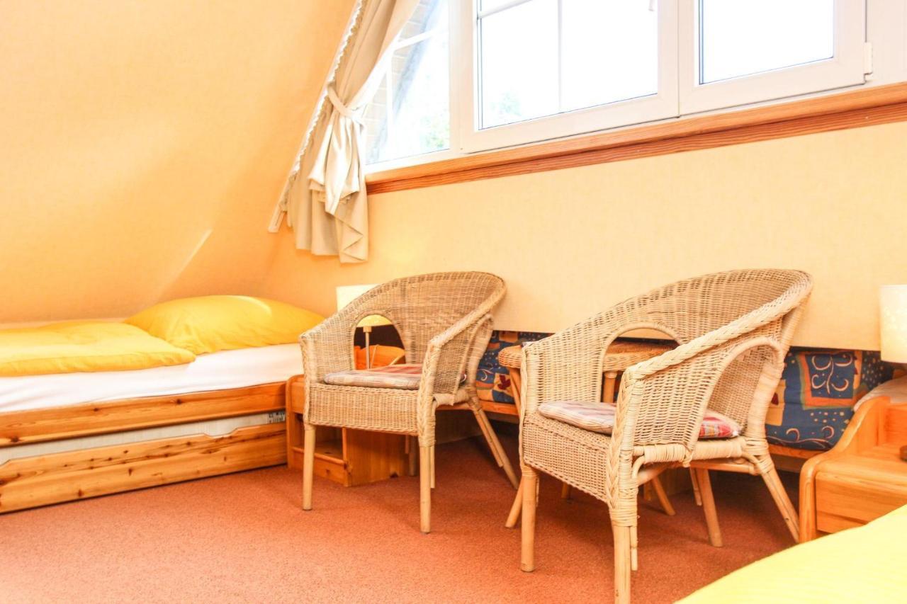 Likedeeler 1 Apartamento Zingst Exterior foto